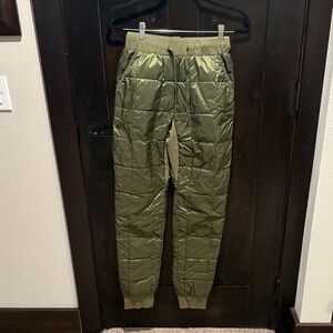 Olive Green Quilted Women's Puffy outdoor Joggers